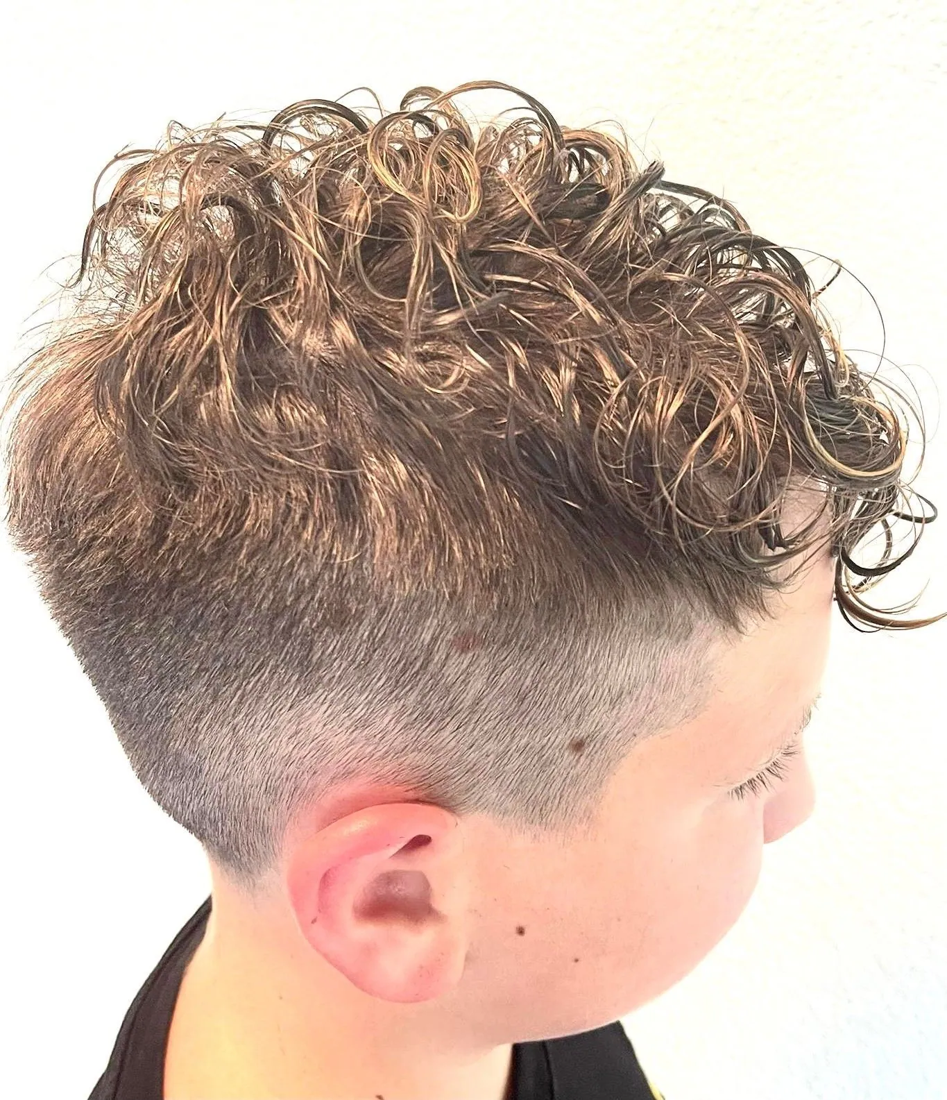 Frisur aus dem Salon Coiffeur Cosmetic Maria, Look 10
